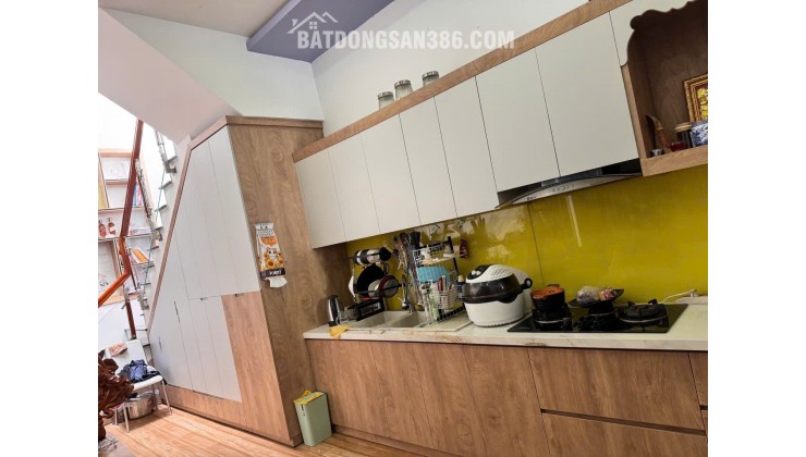 Bán nhà 1 trệt 1 lầu hẻm Xóm Chiếu, gần KĐT Vĩnh Điềm Trung, 100m², giá 3,9 tỷ